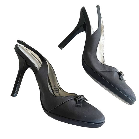 Nine West Black Slingback Heels Fabric Size 9 with 4.5” Heel Round Toe - Picture 2 of 11